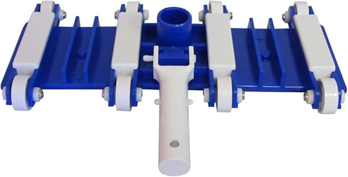 flexible vacuum head for water