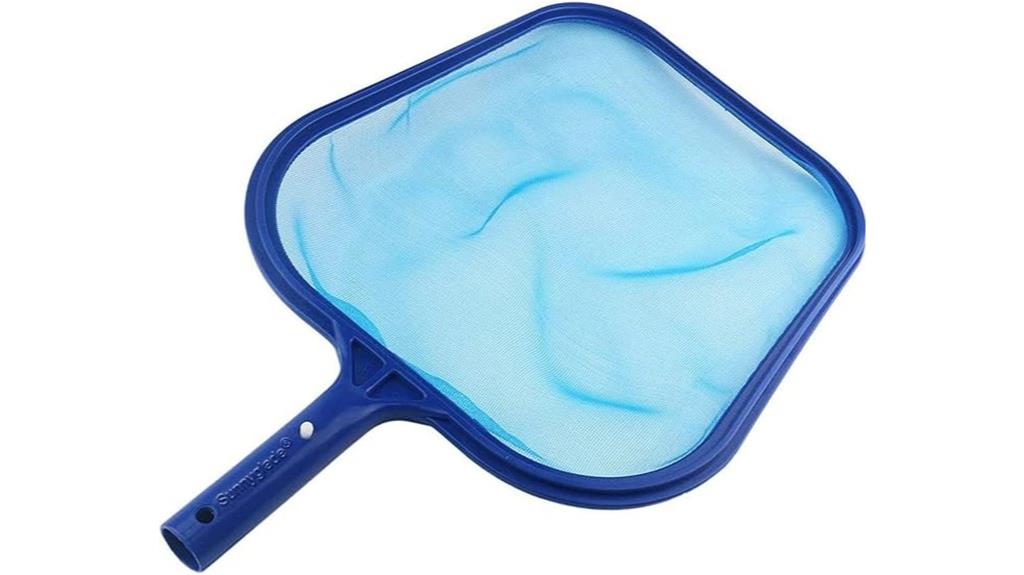 pool cleaning leaf rake